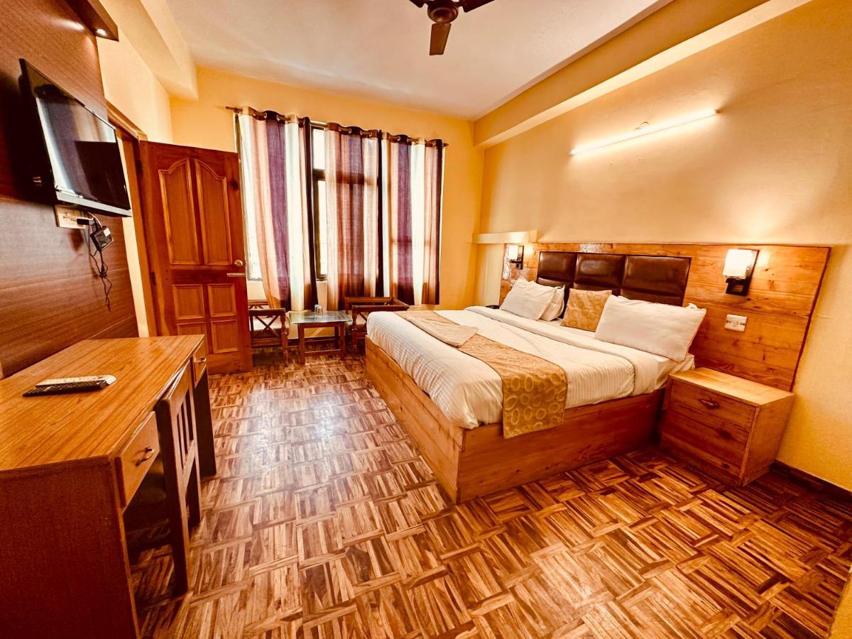 Hotel Grand Kalinga - Near Volvo Bus Stand Manali Exterior foto